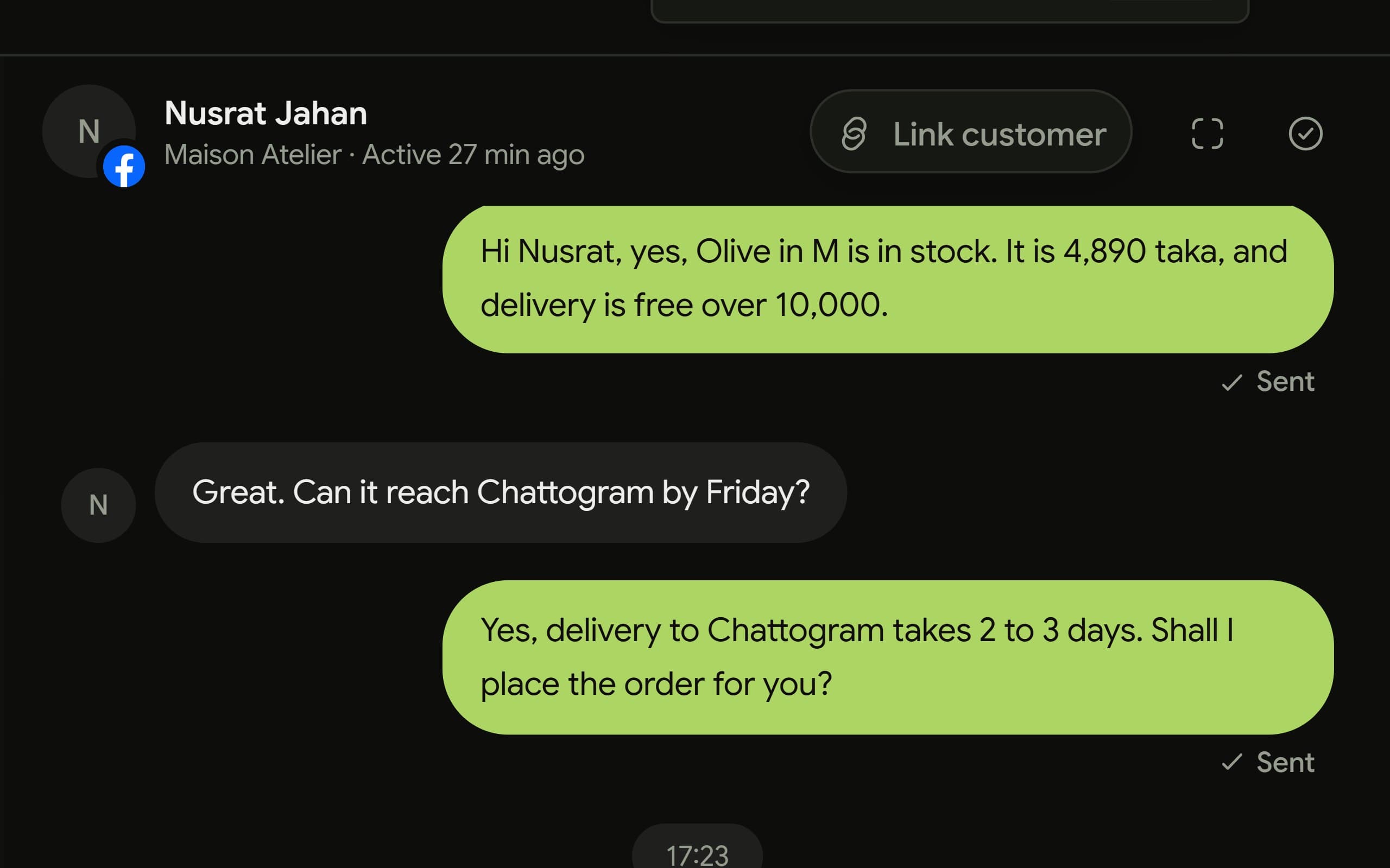 A customer conversation about a product, with replies from the shop